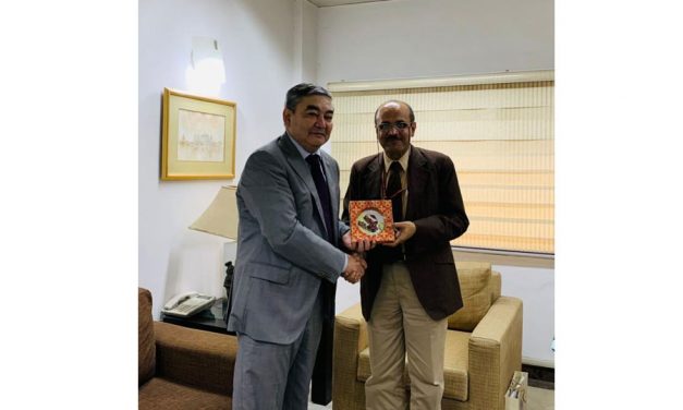 Ambassador of Kazakhstan met with Dean of the Sushma Swaraj Institute of Foreign Service